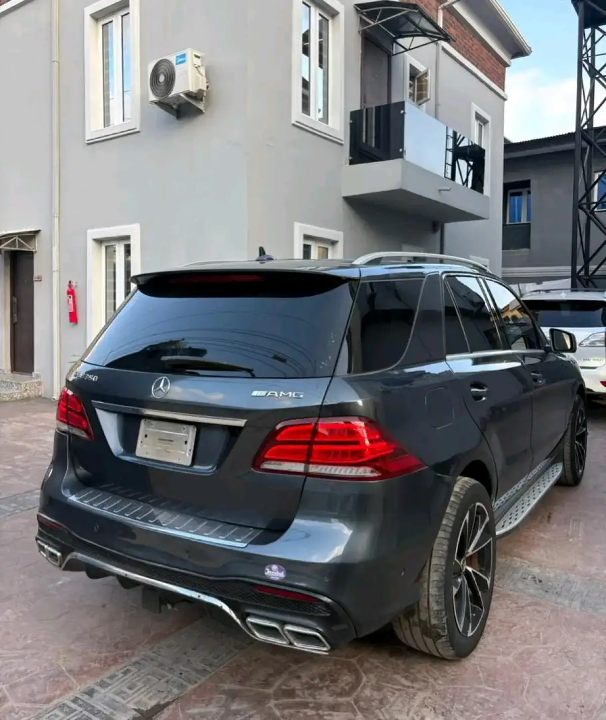 MERCEDES BENZ ML350 - Image 5