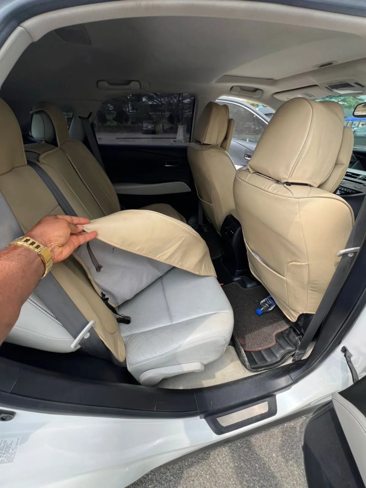 11 Months Used Lexus RX350 2015 Full Option - Image 8