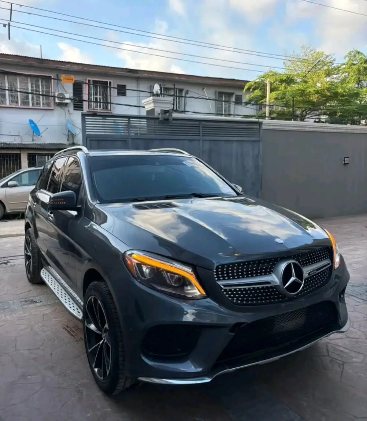 MERCEDES BENZ ML350 - Image 10