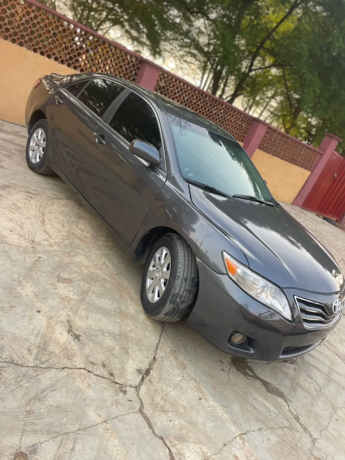 Registered Toyota Camry 2010 XLE - Image 10