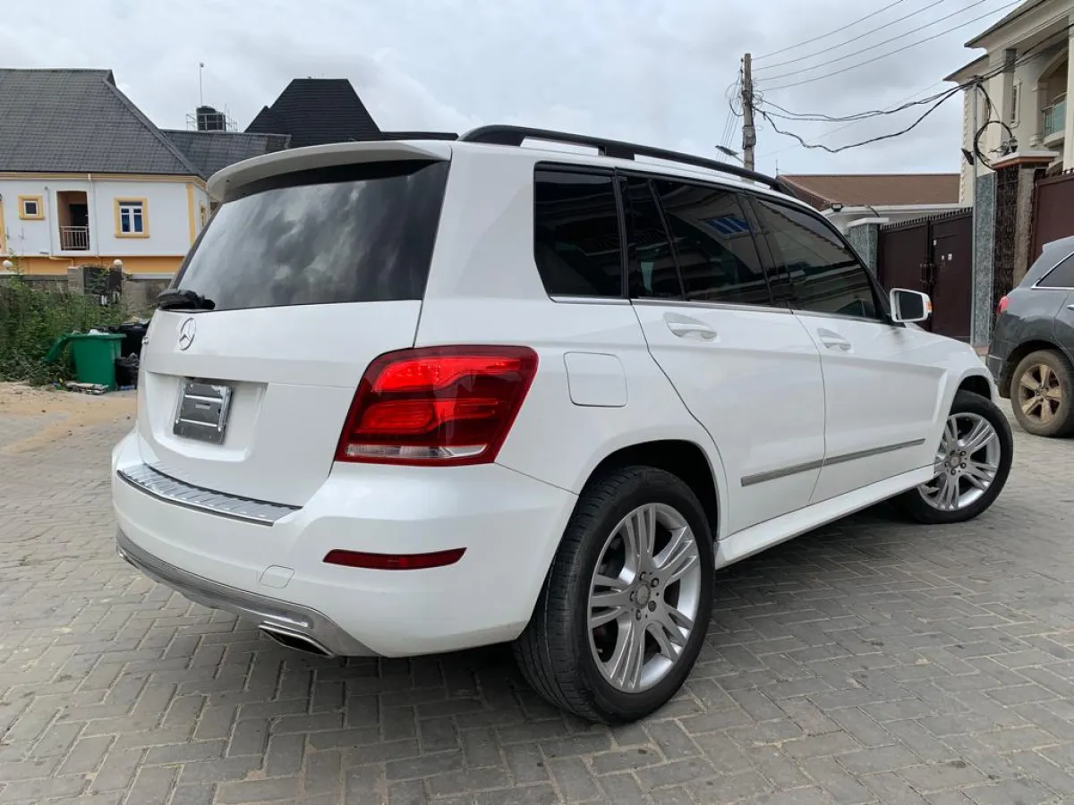 2015 Mercedes Benz GLK For Sale - Image 3