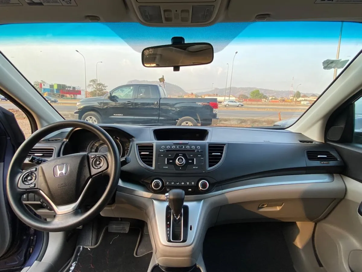 Foreign Used 2015 Honda CR-V - Image 4