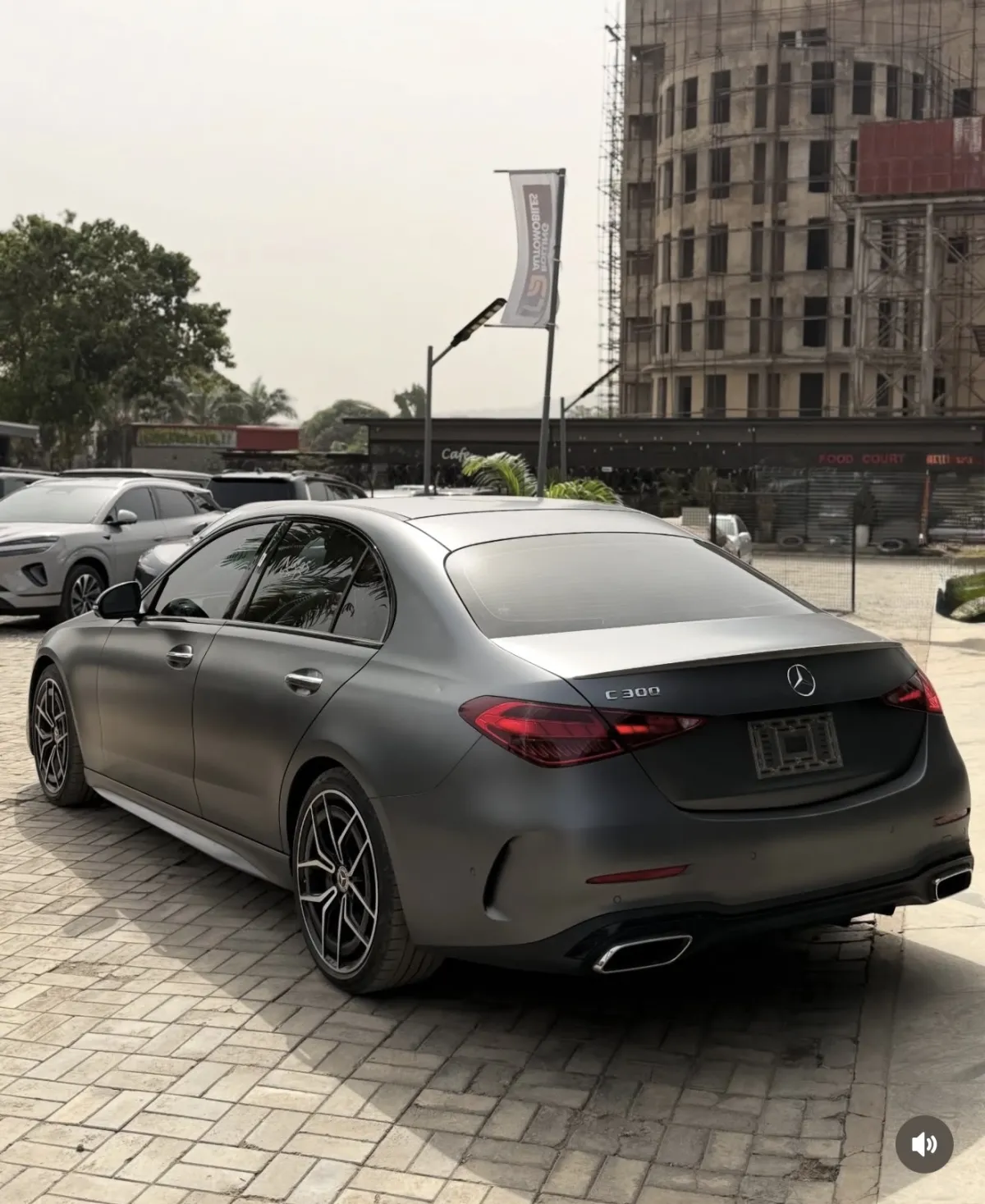 2023 mercedes benz c300 - Image 1