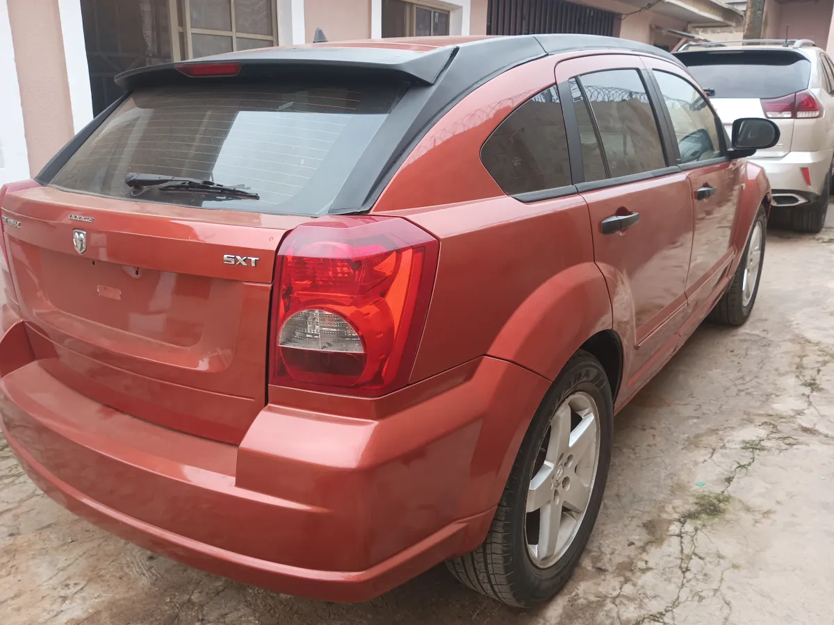 Dodge caliber - Image 5