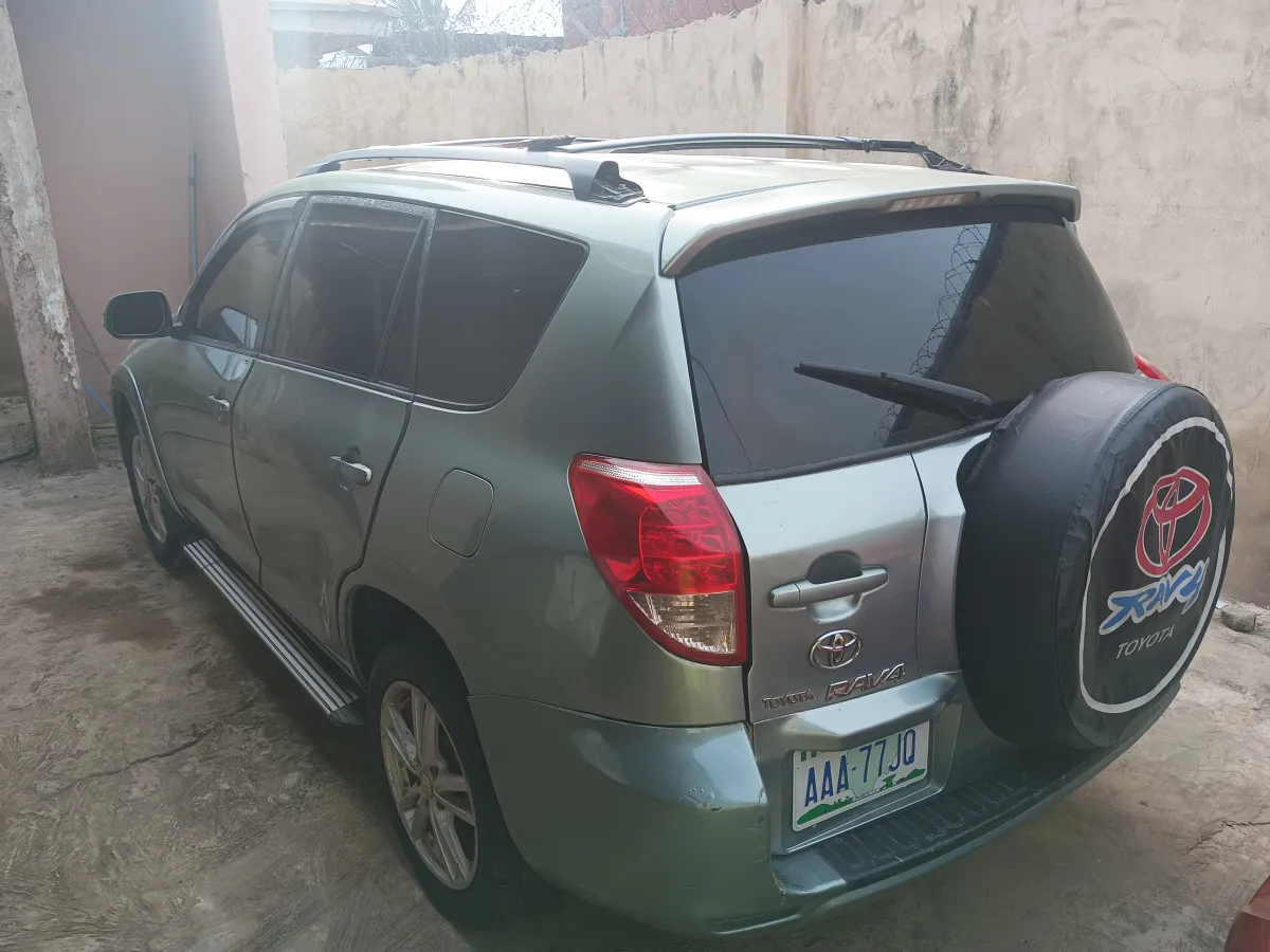 Toyota Rav4 - Image 3