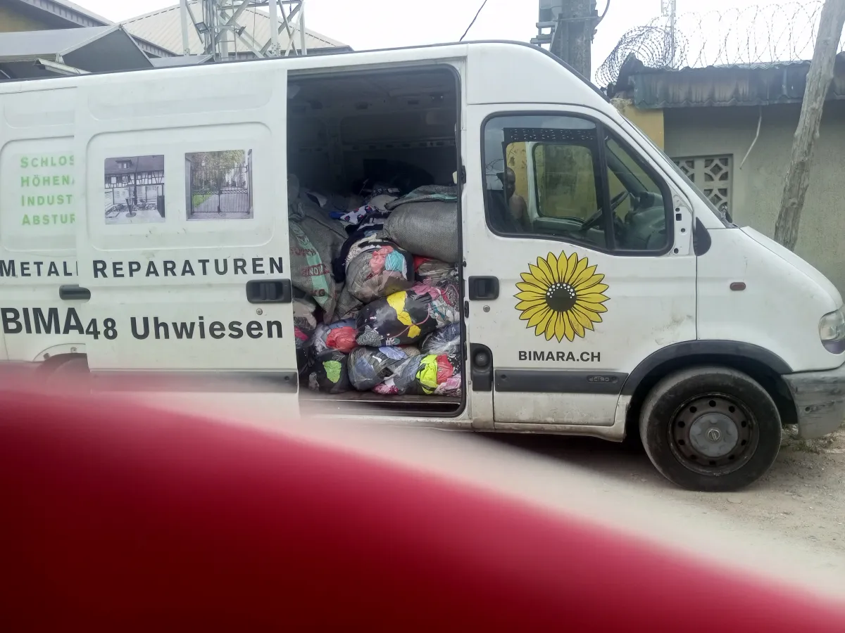 Nissan Interstate - Image 2