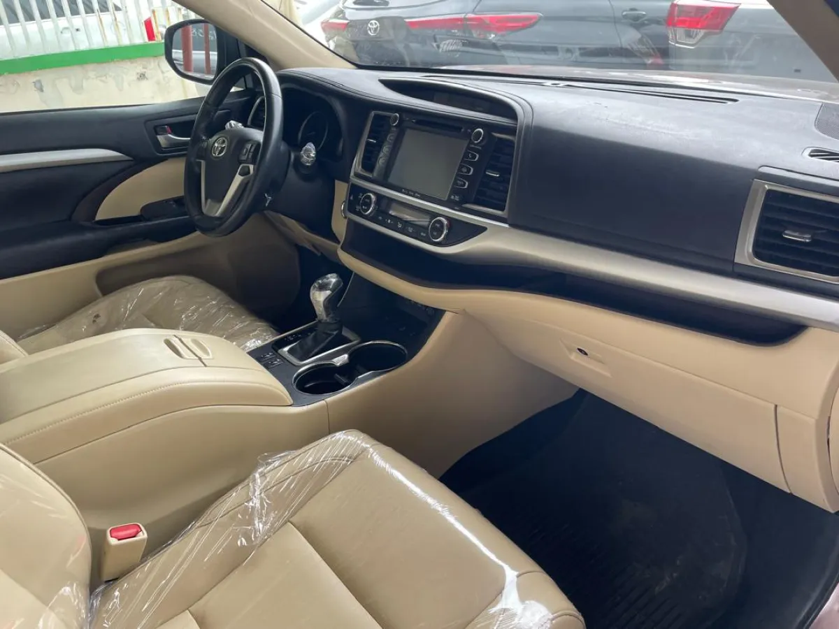 Foreign Used Toyota Highlander 2018 - Image 3