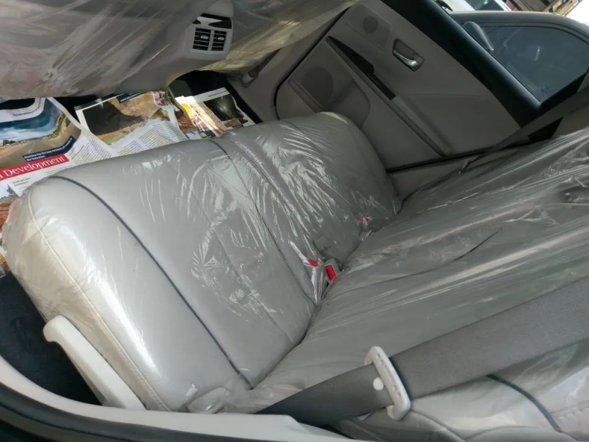 Grade A 2014 Limited Edition Toyota Venza - Image 3