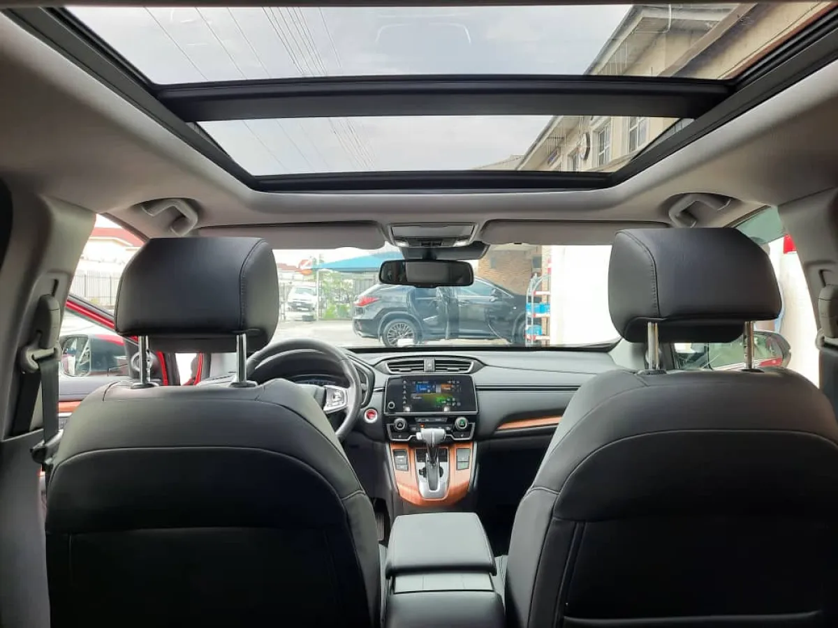 Toks Honda CR-V Touring 2020 - Image 4