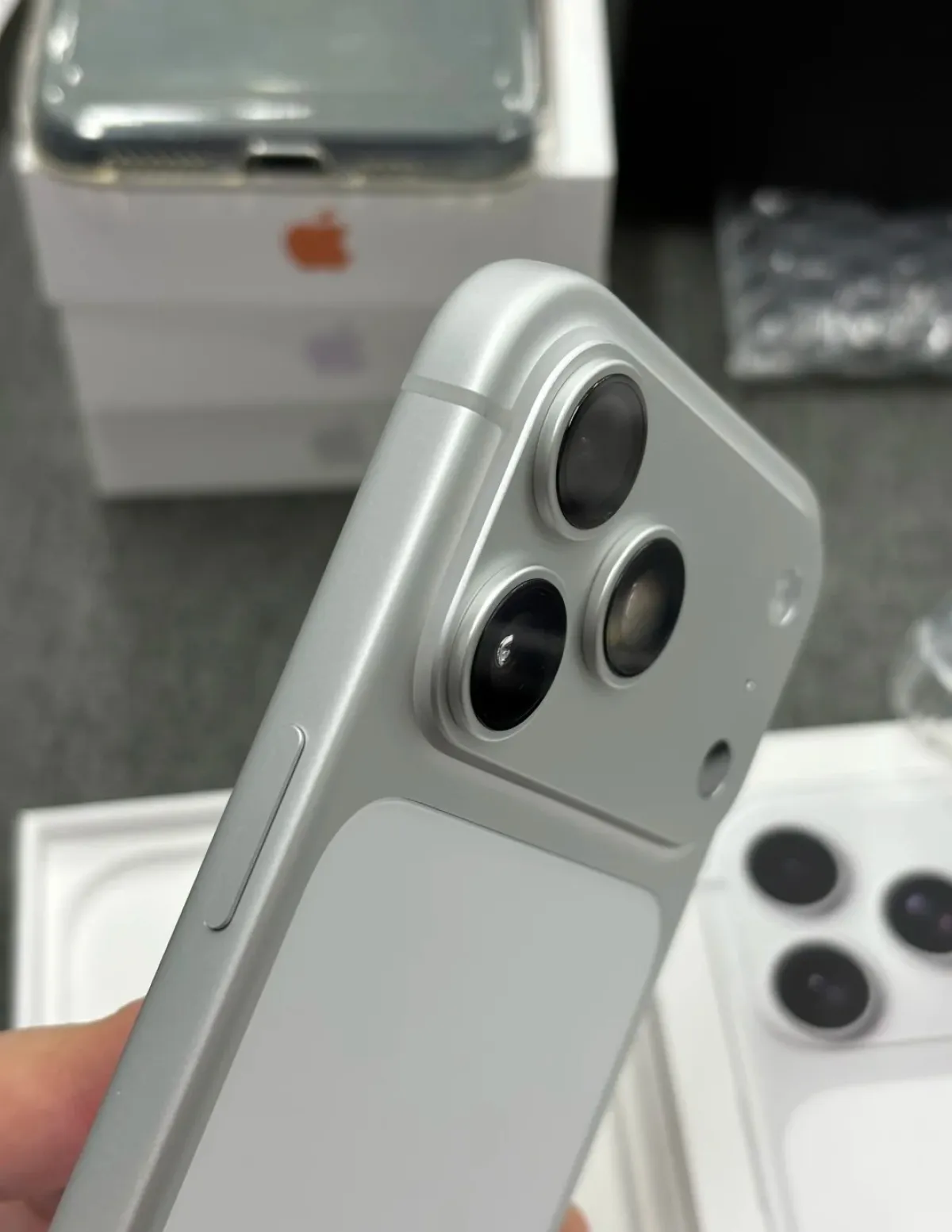 Iphone 17 pro max - Image 5