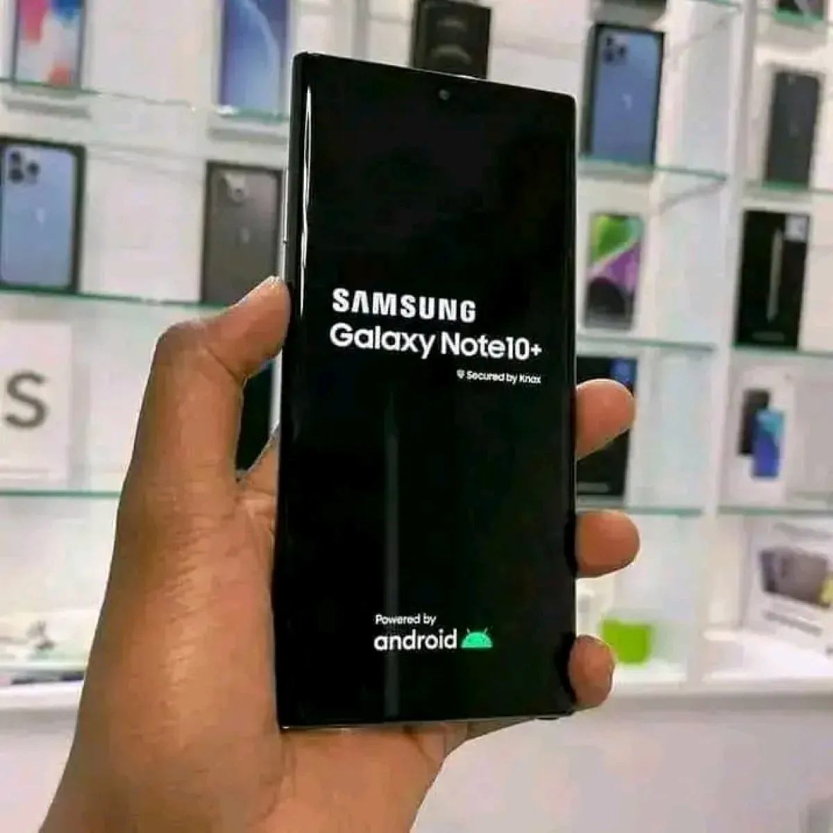 Clean Samsung Galaxy s10 plus - Image 2