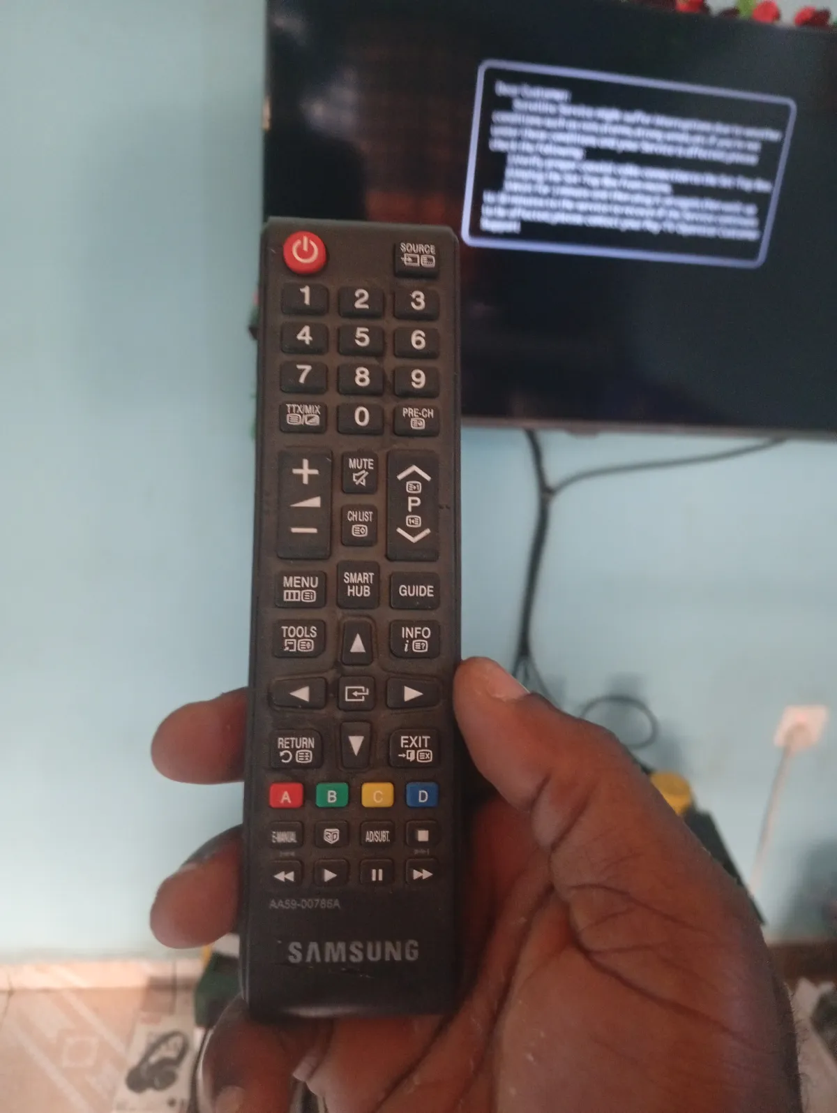 SAMSUNG SMART TV - Image 3