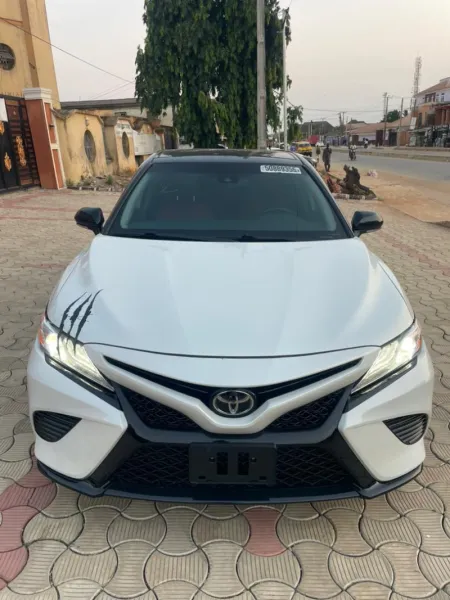 Toyota Camry 2020 Xse