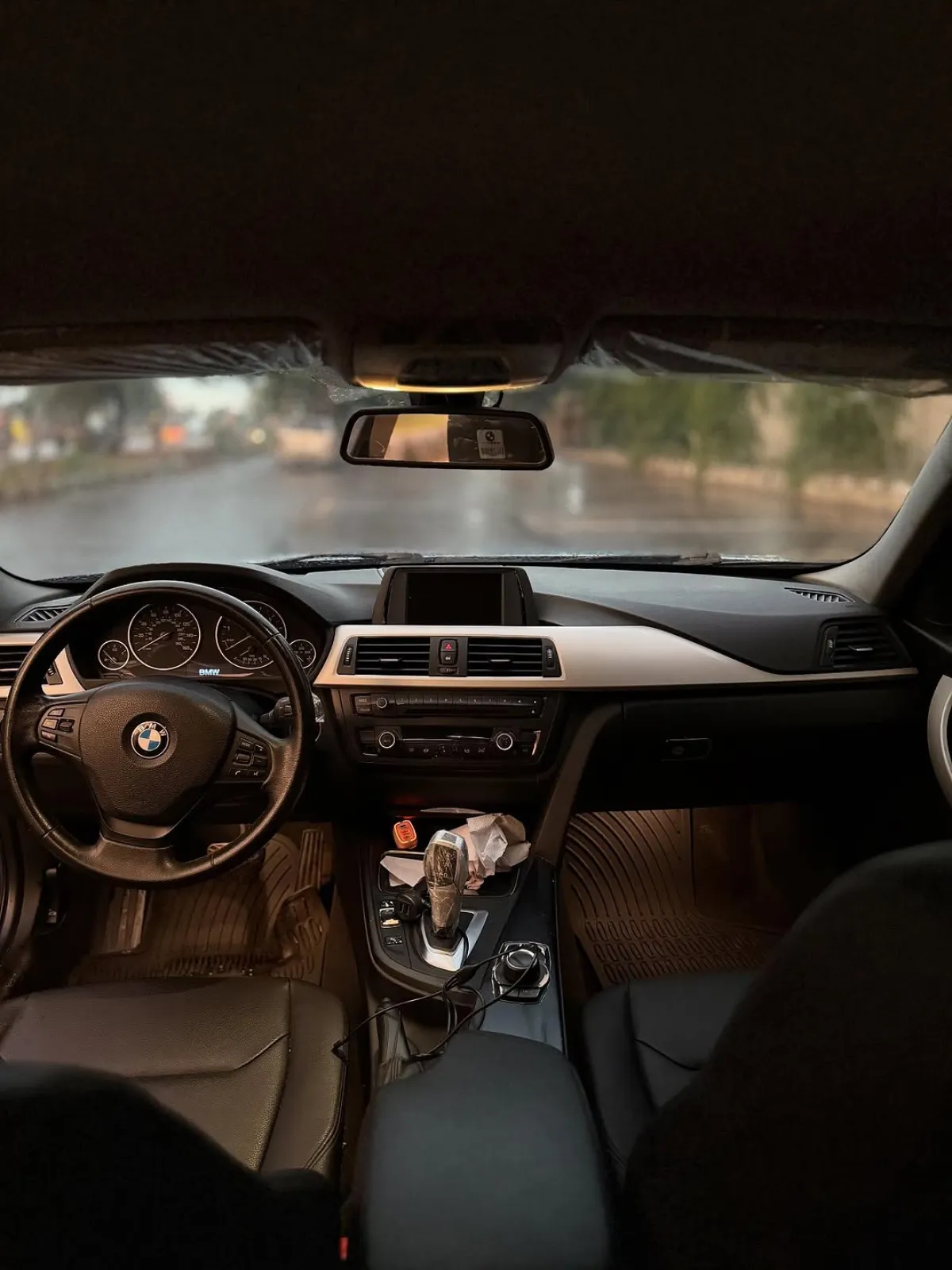 Clean Escape BMW F30 2013 Model For Sale - Image 2