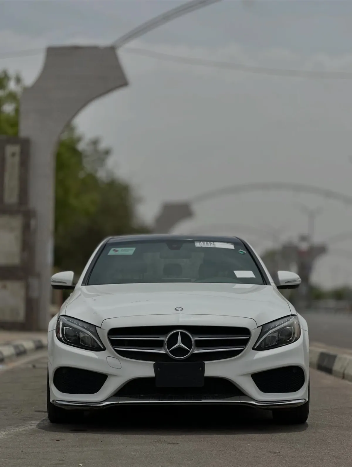 MERCEDES BENZ C400 4MATIC - Image 4