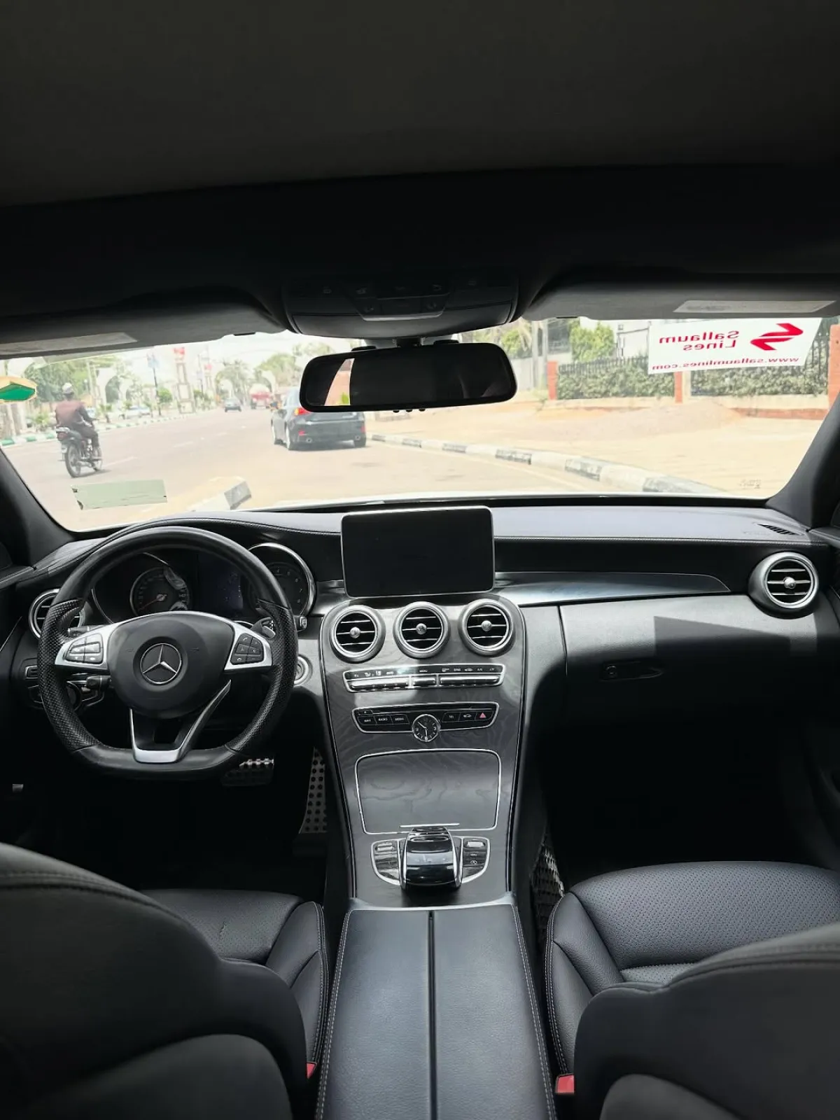 MERCEDES BENZ C400 4MATIC - Image 6