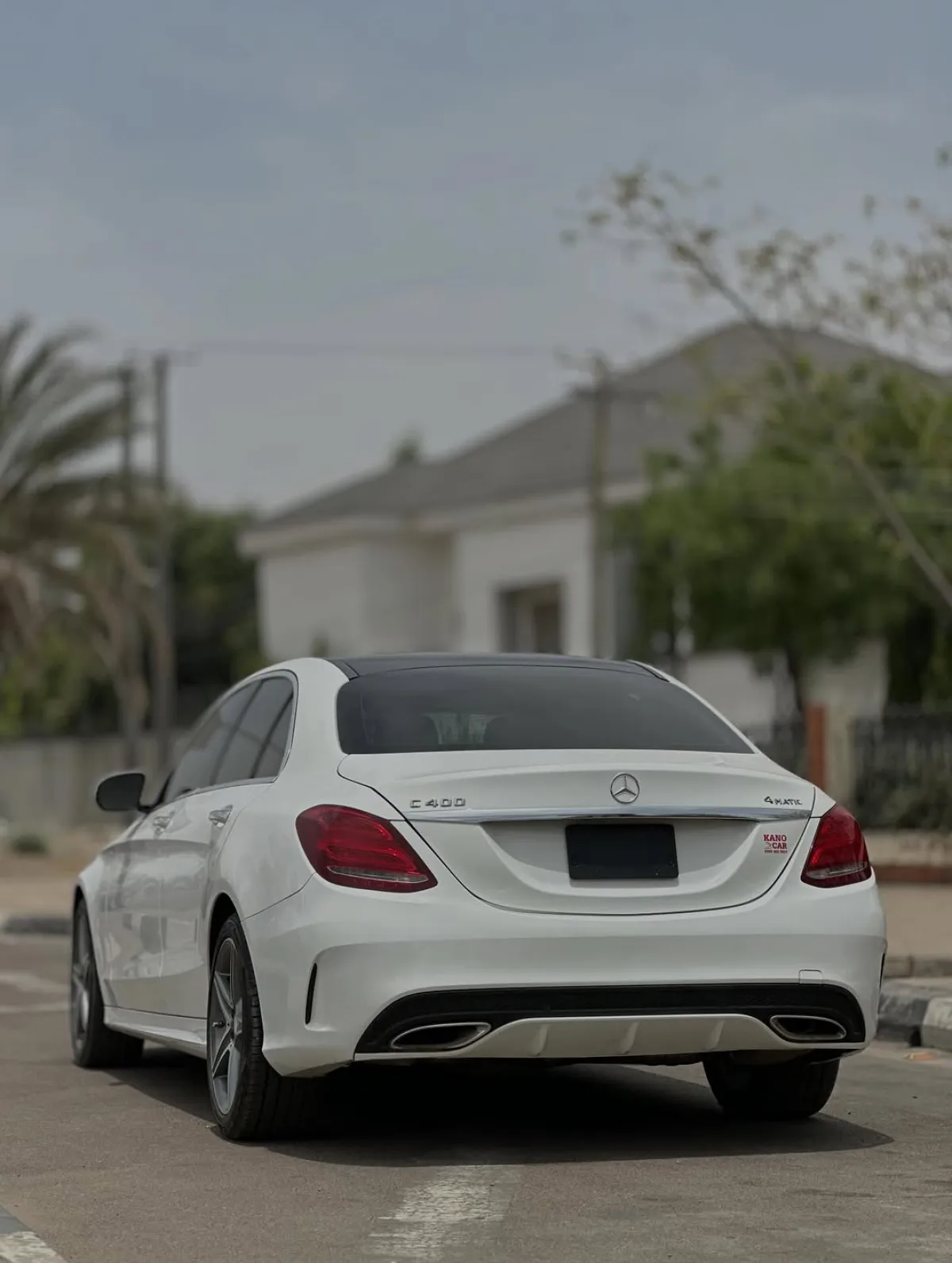 MERCEDES BENZ C400 4MATIC - Image 7