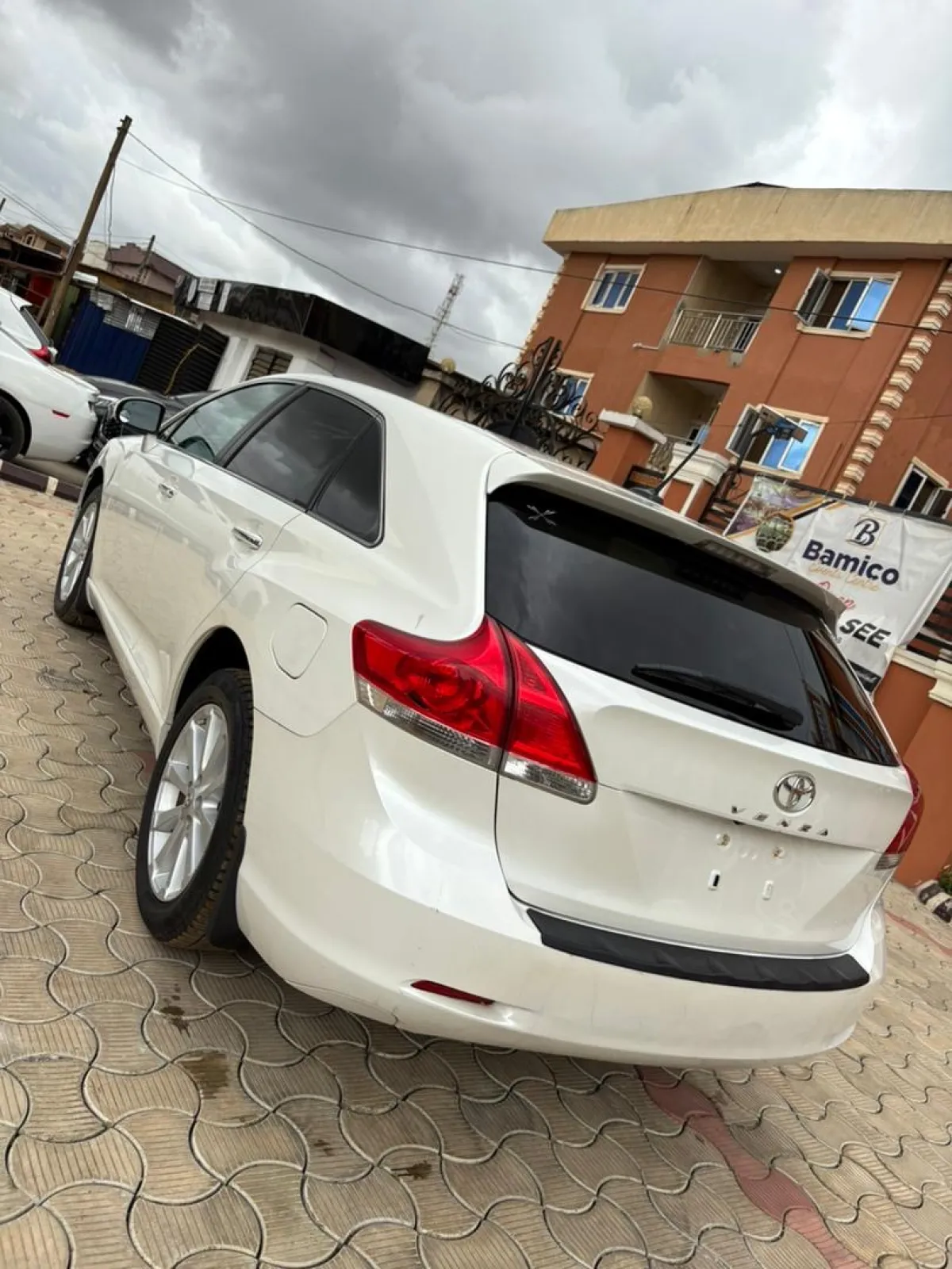 Toyota Venza 2012 - Image 2