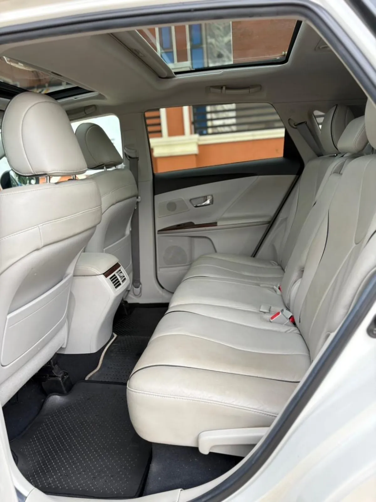 Toyota Venza 2012 - Image 3