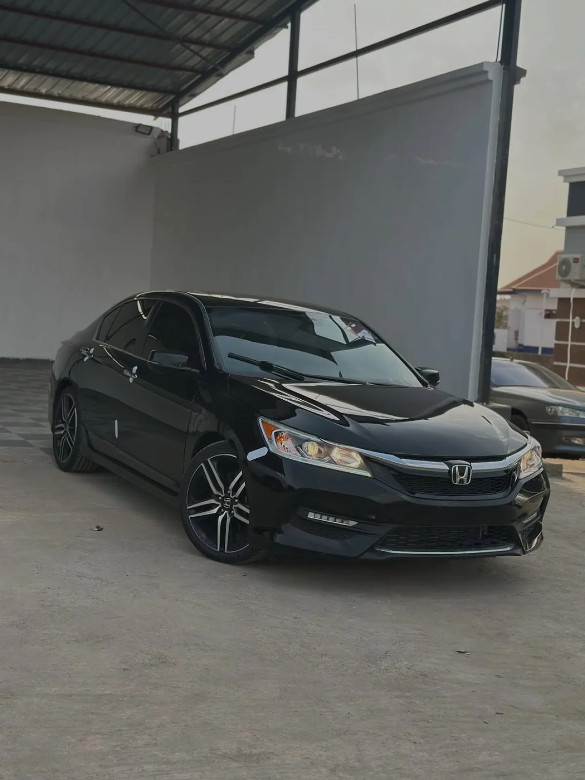 Honda Accord - Image 2