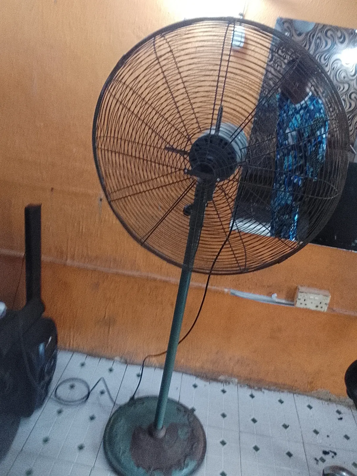 Original 26inches ox fan - Image 2