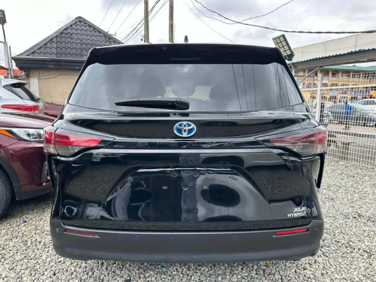 2022 Model Toyota Highlander Sportz Xse Toks Full Option - Image 5