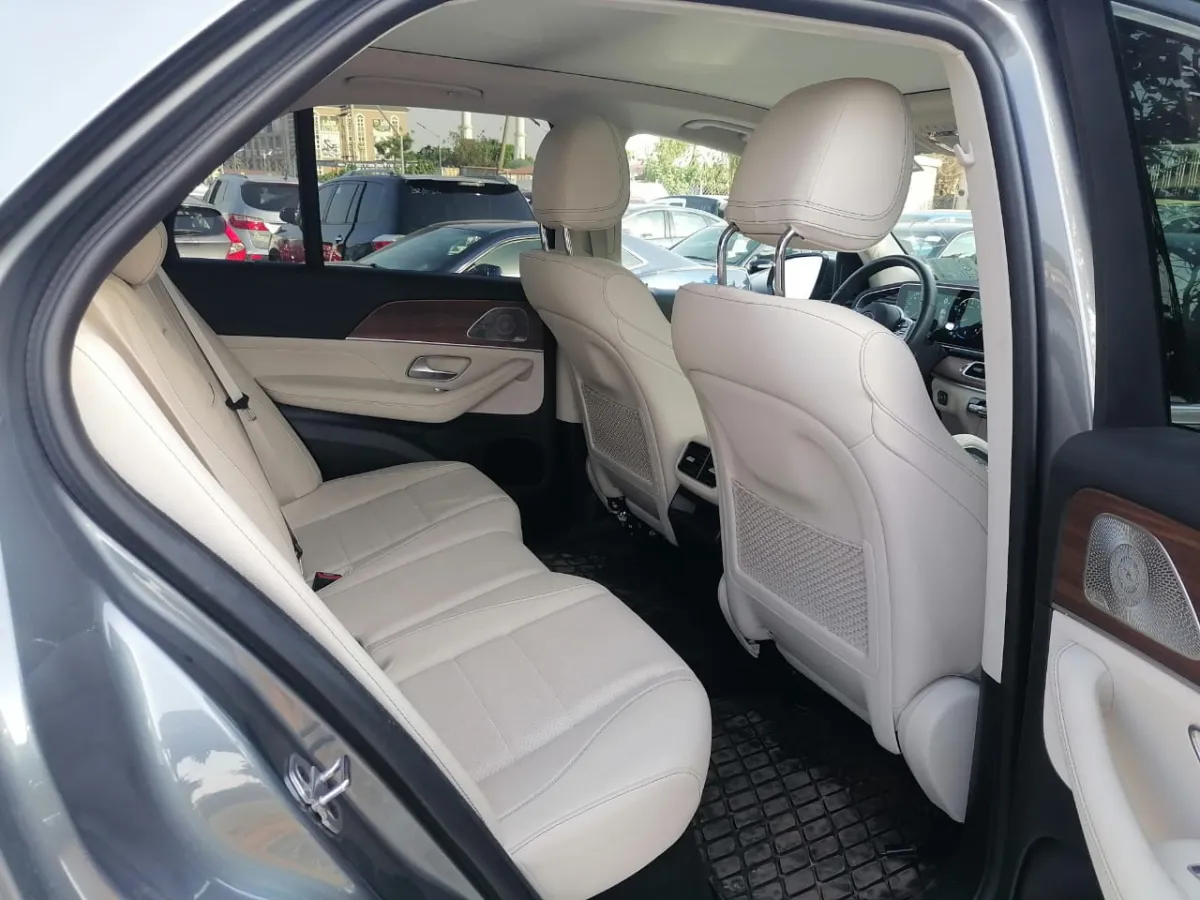 2022 Mercedes Benz GLE 350 - Image 3