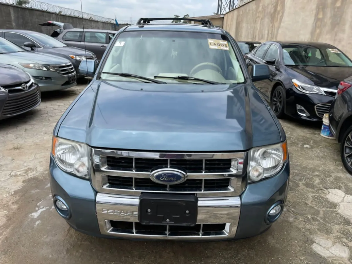 2010 Model Ford Escape Toks Full Option - Image 6