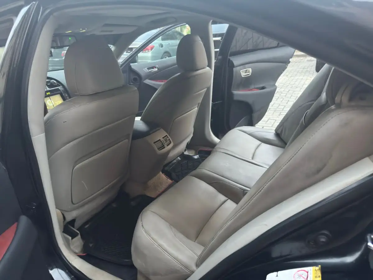 Lexus ES350 - Image 4