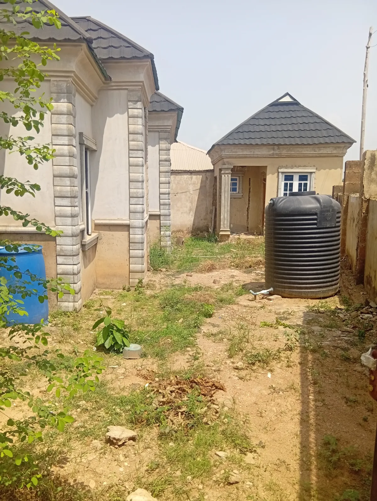An High-class 4bedroom flat Bongalow(AmericanStyle)for quick sale inIbadan - Image 8
