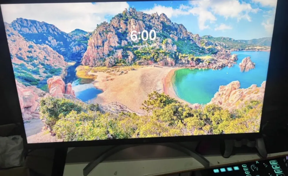 LG 32UN500-W 4K GAMING MONITOR