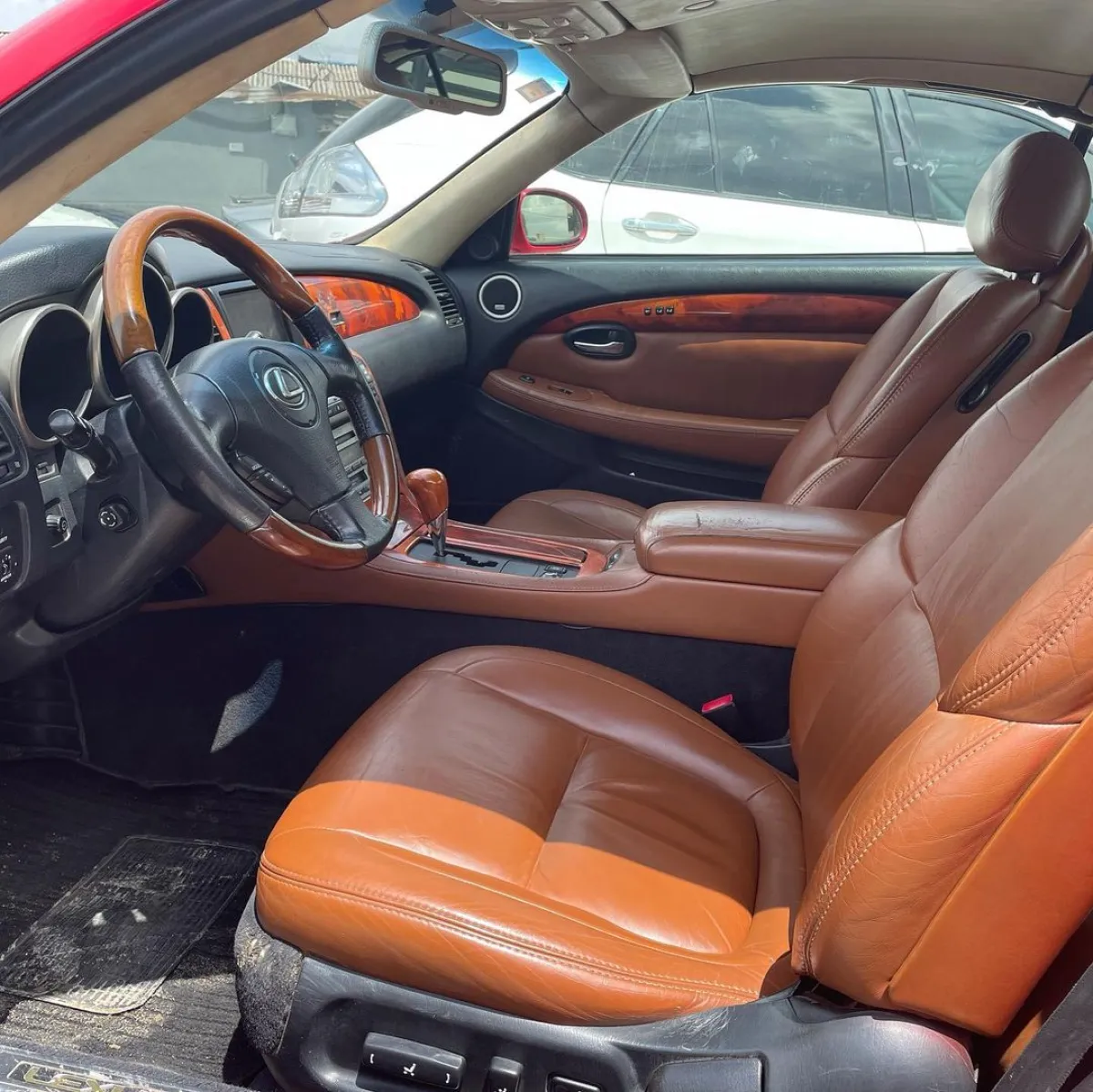 Neatly Used 2005 Lexus SC430 Red - Image 3