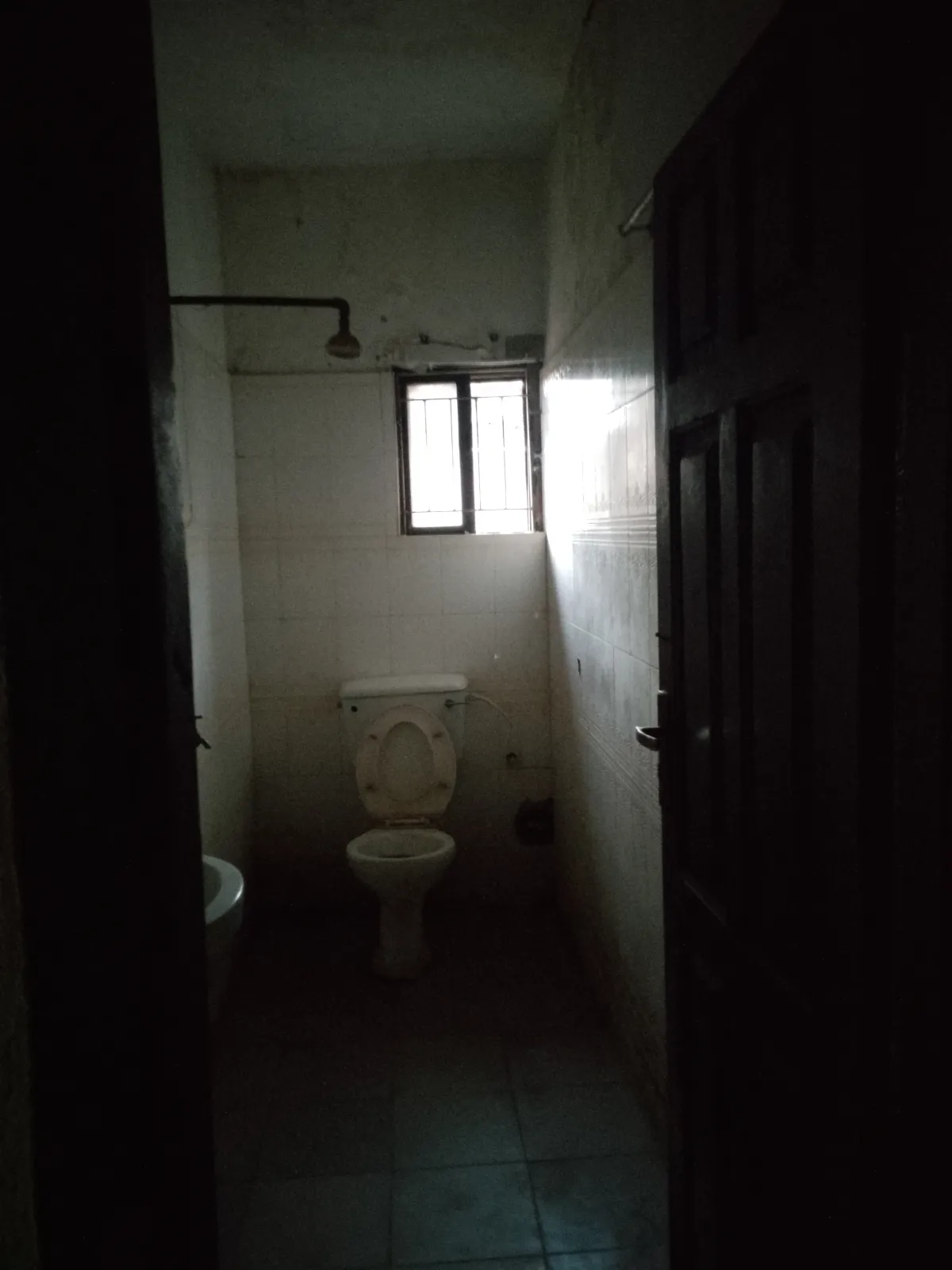 Room x parlor for rent - Image 2