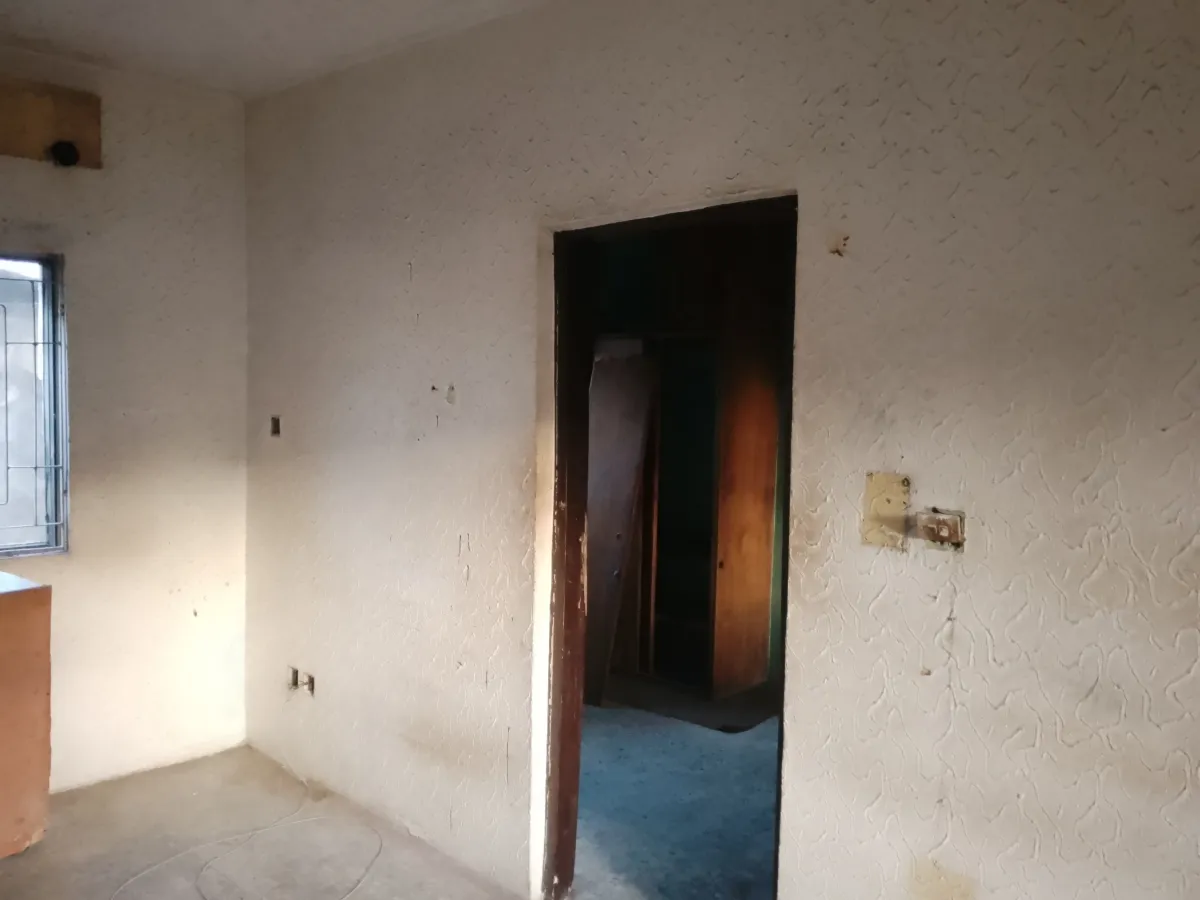 Room x parlor for rent - Image 5