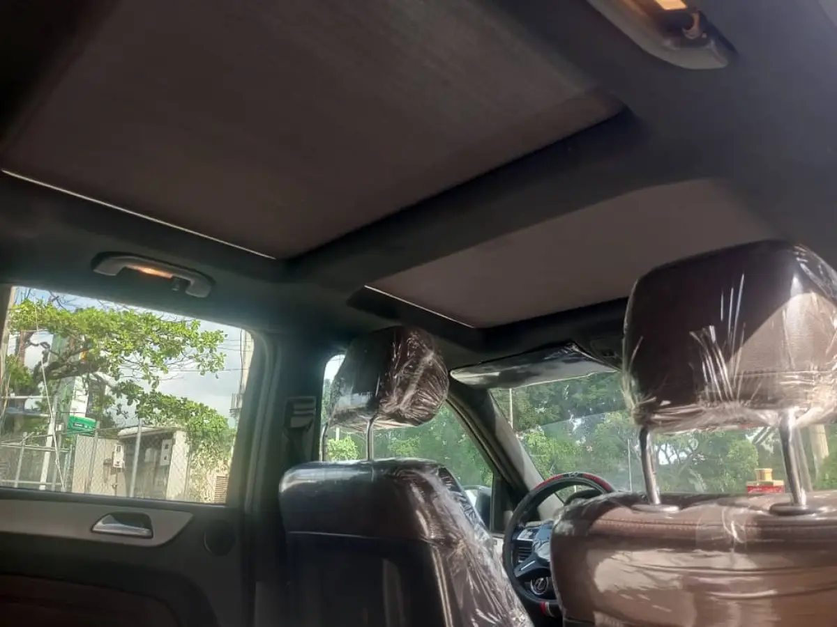 ML 350 Mercedes Benz 4Matic 2013 - Image 4