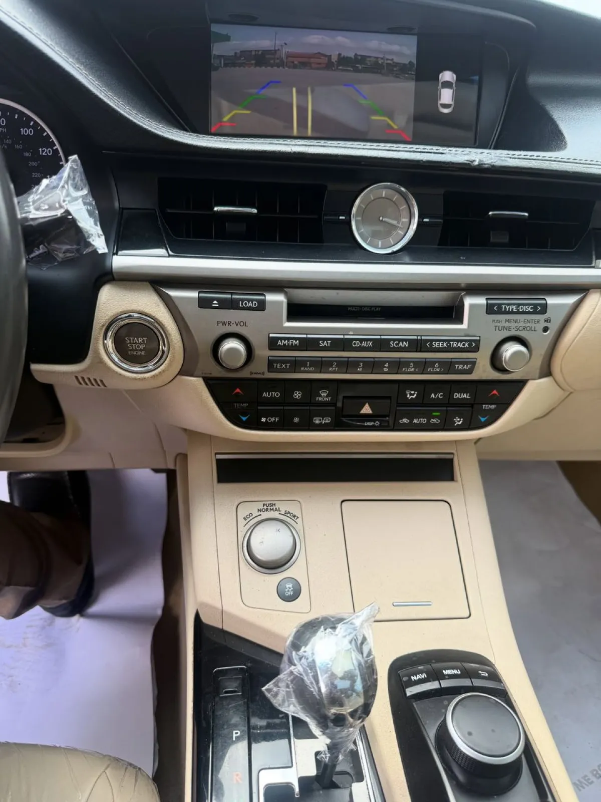 Foreign Used Lexus ES350 2013 Full Option - Image 3