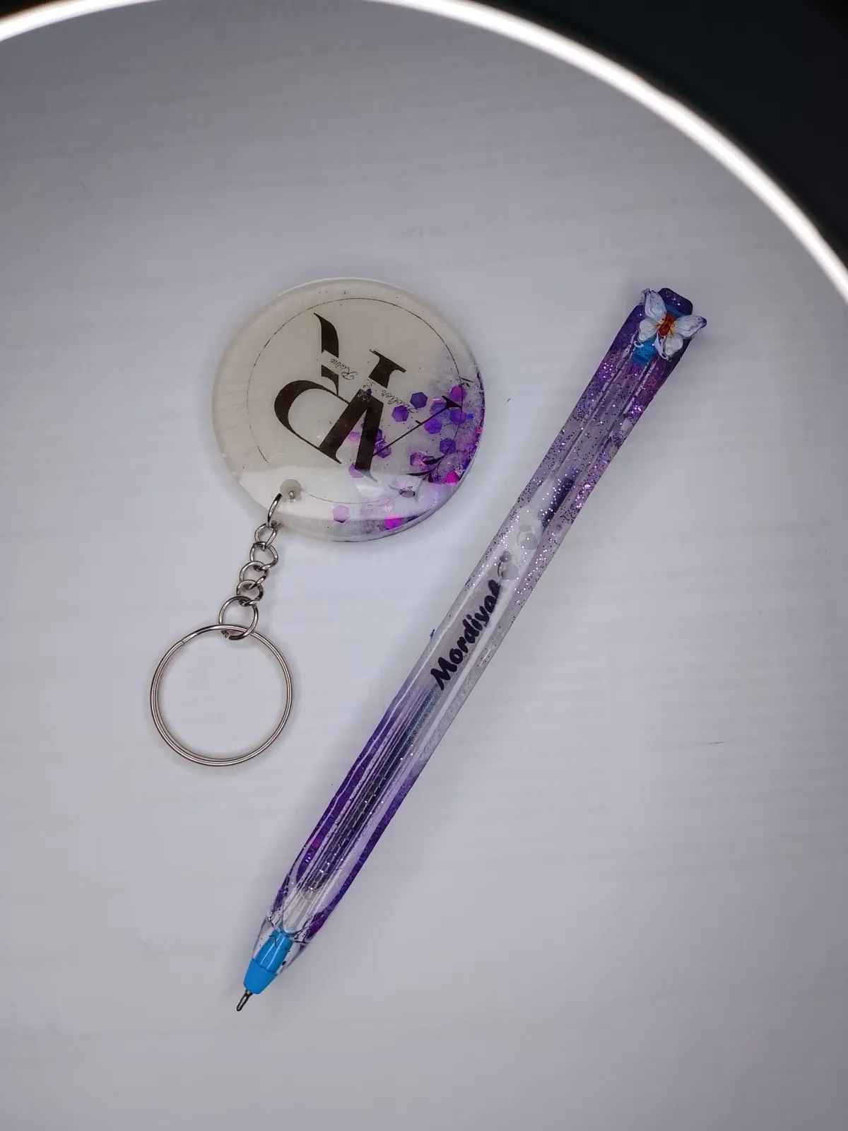 Resin gift set for women - Image 2