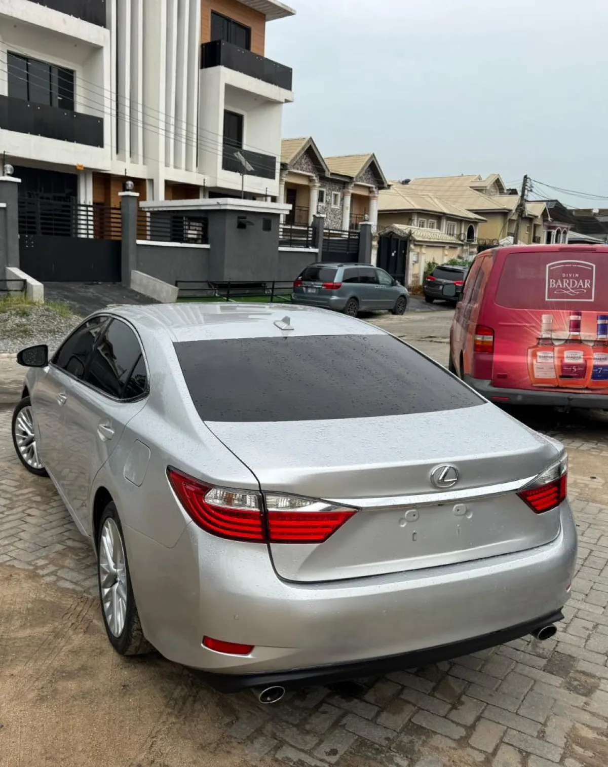 Foreign Used Lexus ES350 2014 Full Option - Image 9