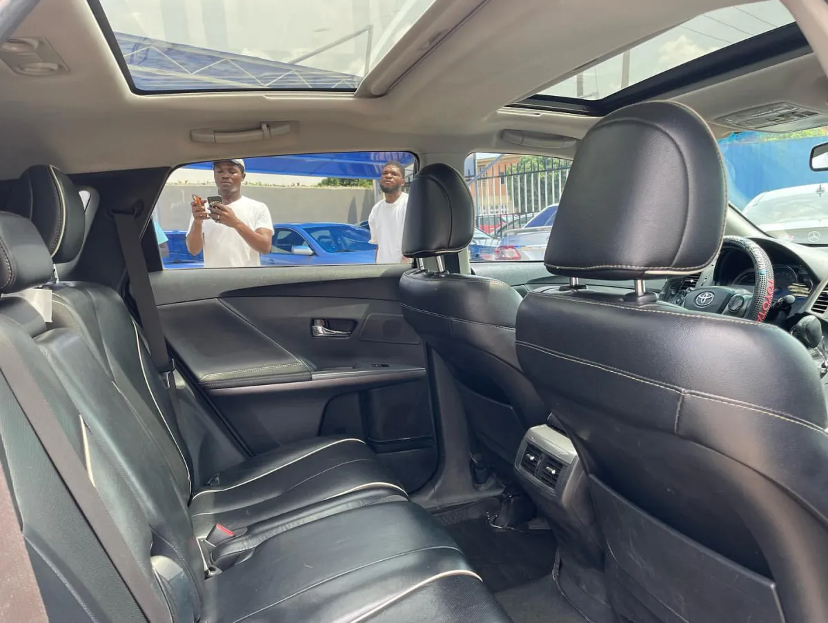 Toyota Venza For Sale 2013 Model - Image 3