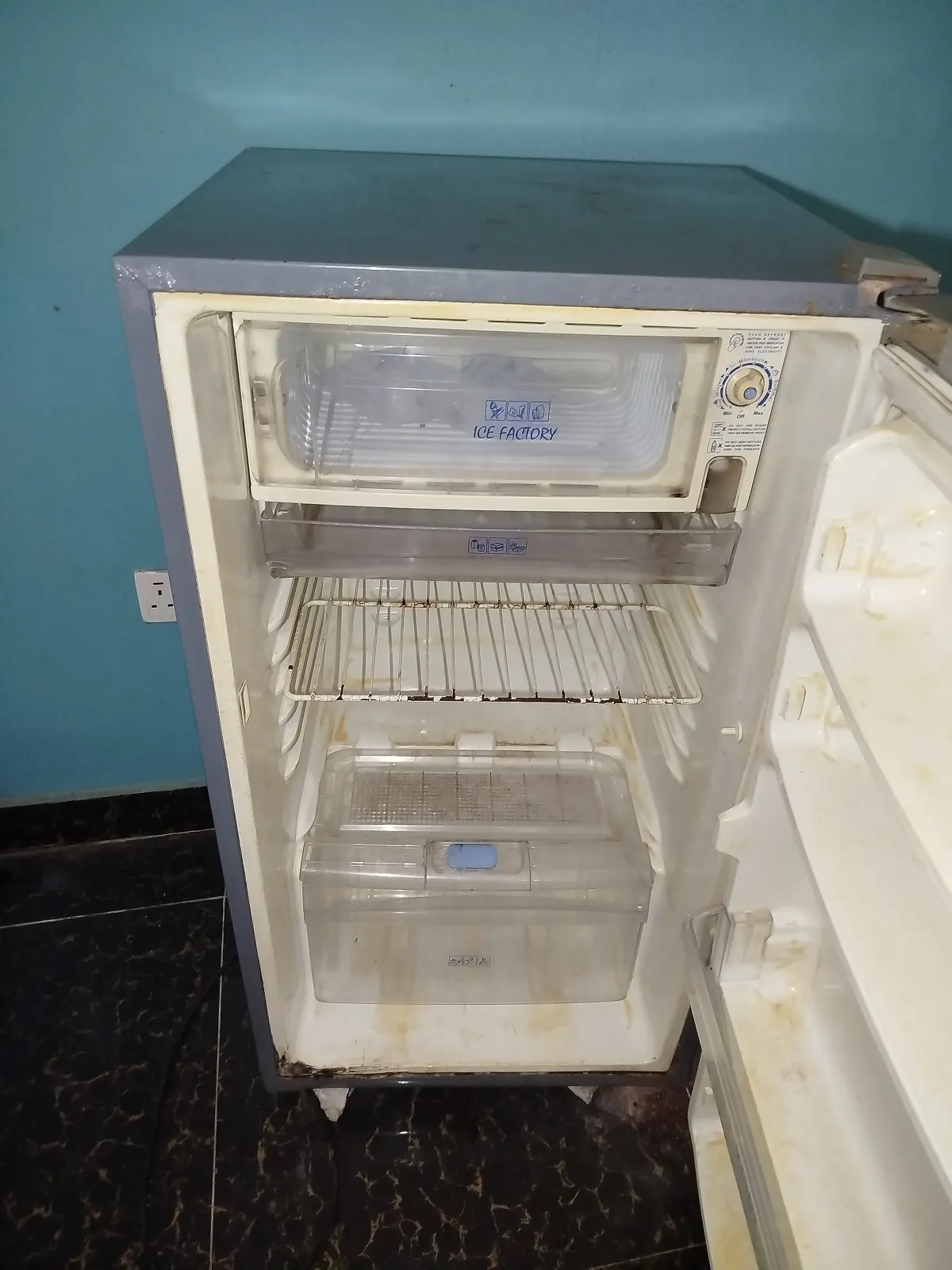 Haeir thermocool fridge - Image 4