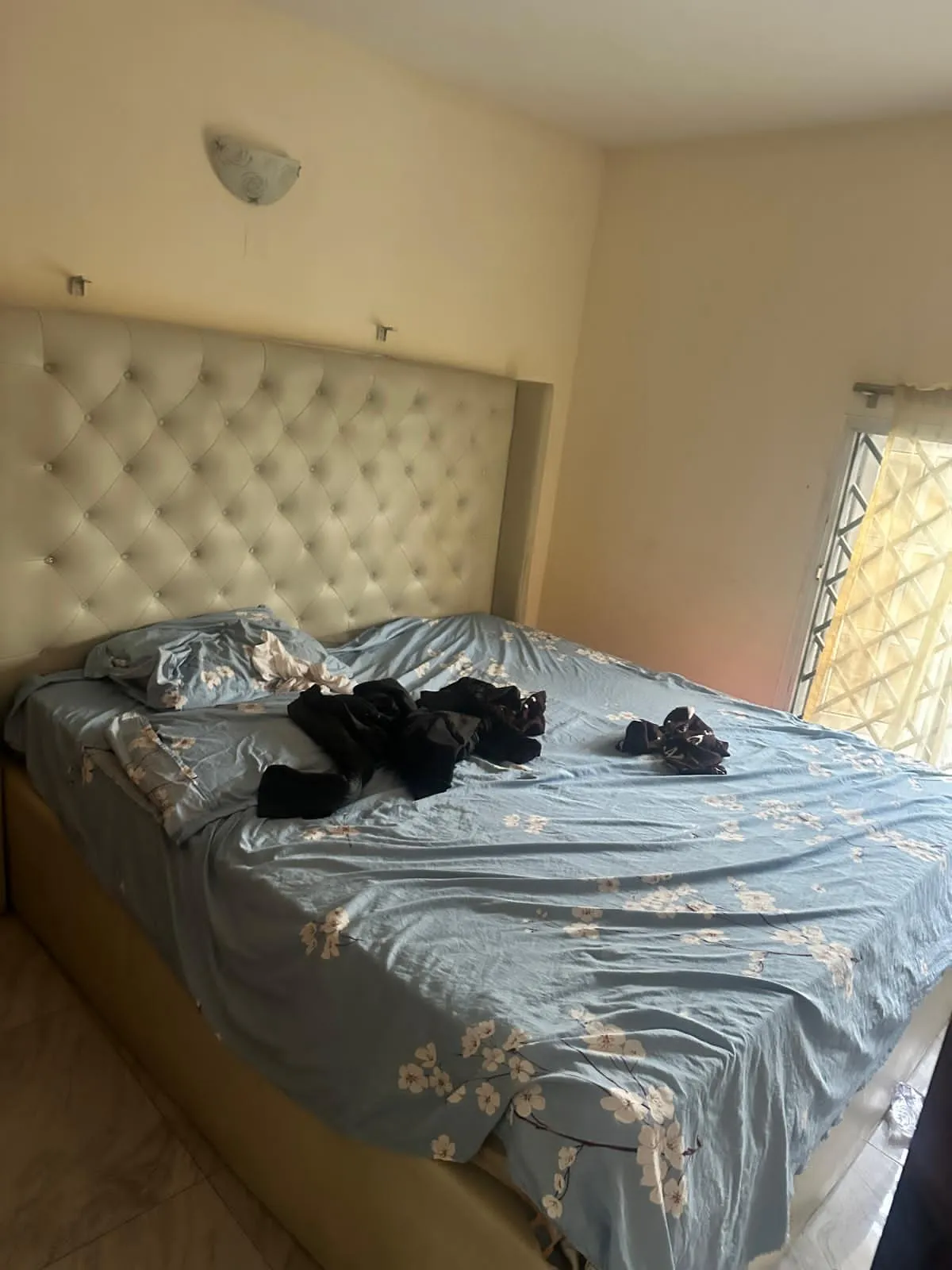 Furnished 2bedroom apartment in Greenville badore ajah - Image 4