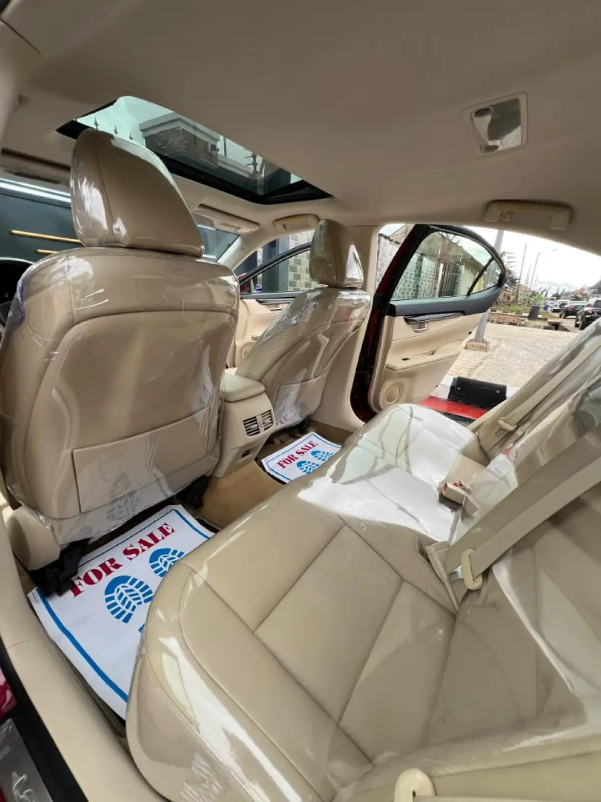 DIRECT TOKS 2013 FACELIFTED TO 2022 LEXUS ES350 - Image 9