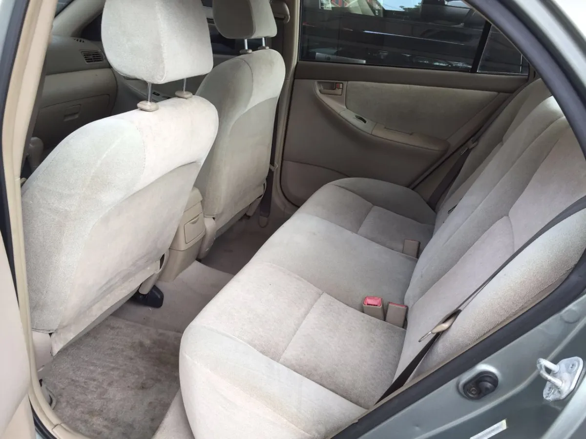 Very neat Toyota Corolla for sale - Image 2