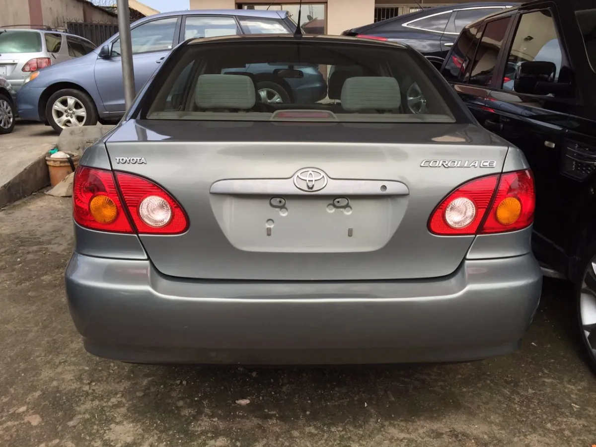 Very neat Toyota Corolla for sale - Image 4