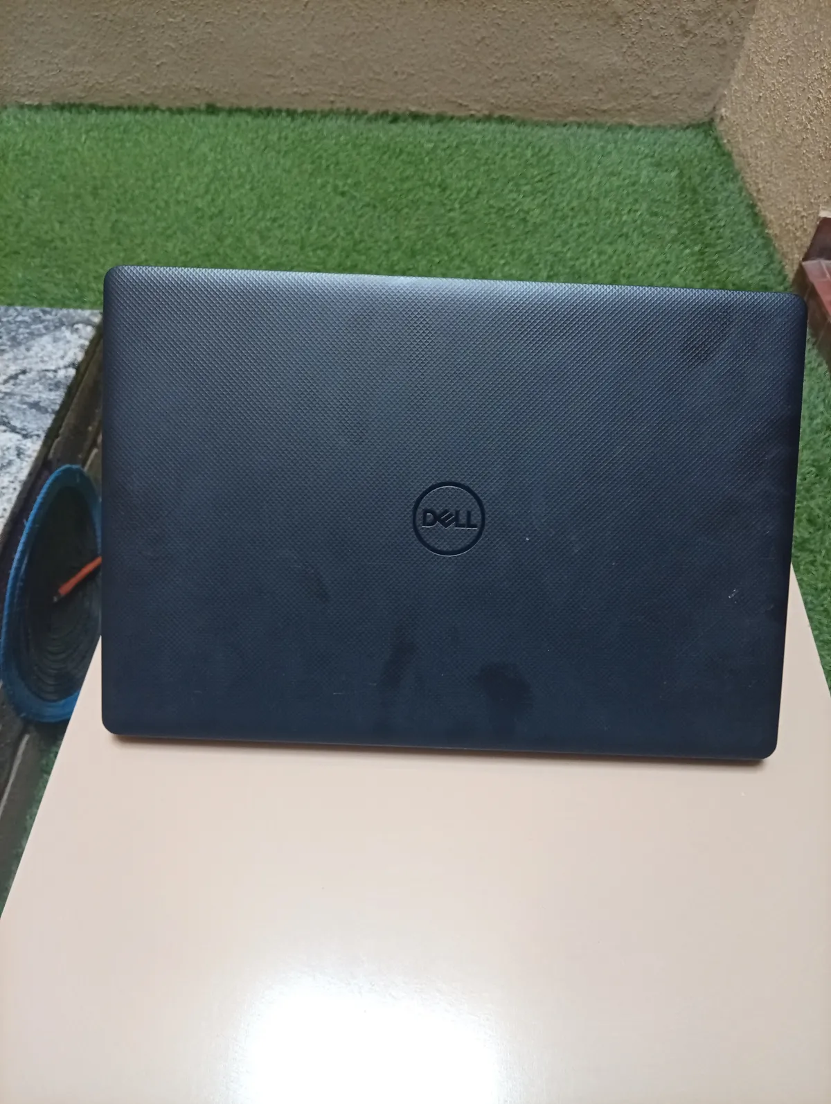 Dell Vostro 3590 - Image 2