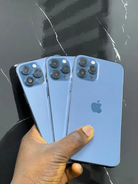 Apple iPhone 13pro 128GB clean and working perfectly