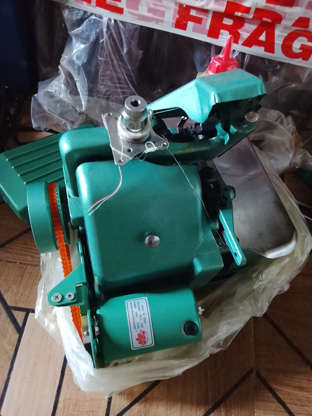 Two Lion Weaving Machine with leg - Image 2