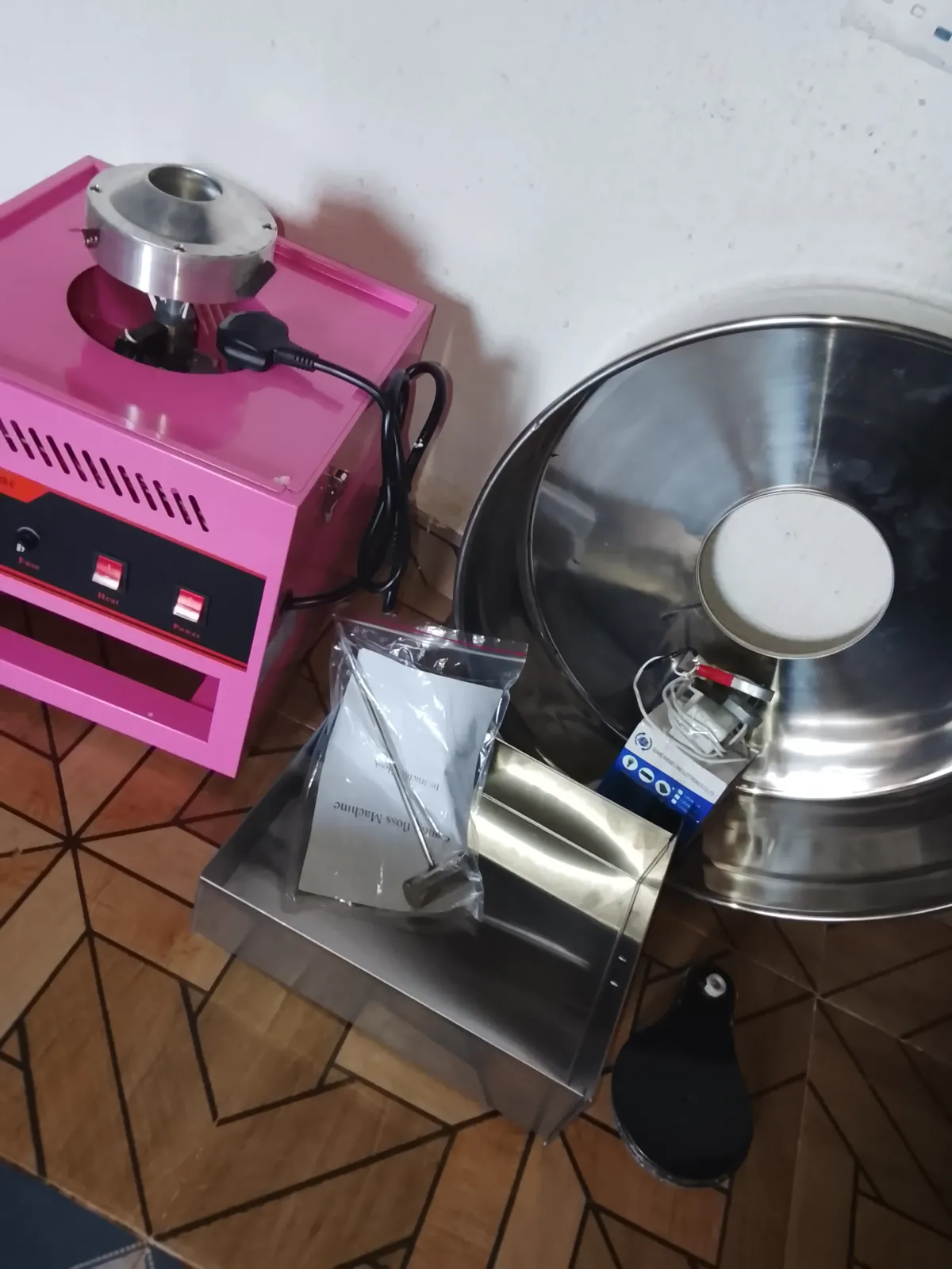 Cotton Candy Floss Machine - Image 4