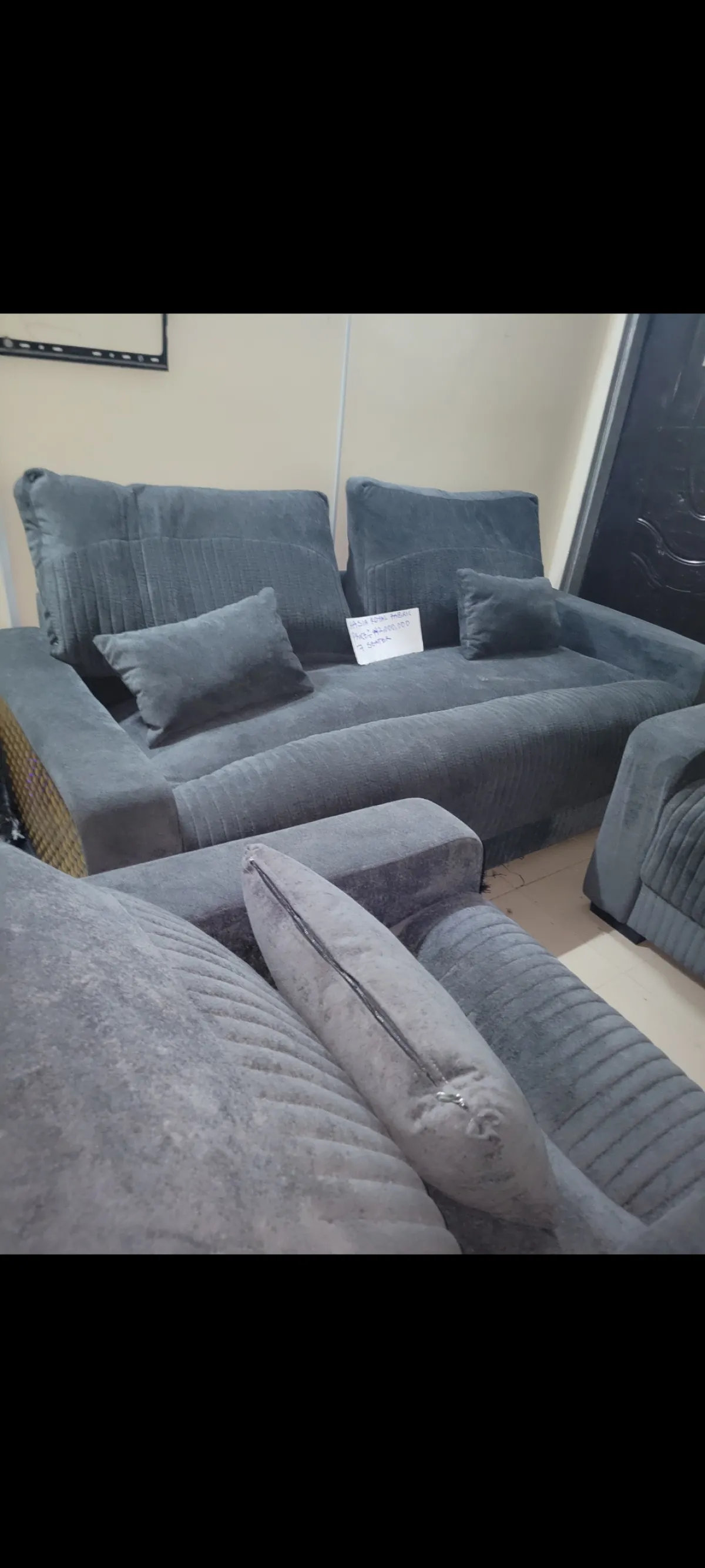 7 seater Beautiful Fabric sofa - Image 4