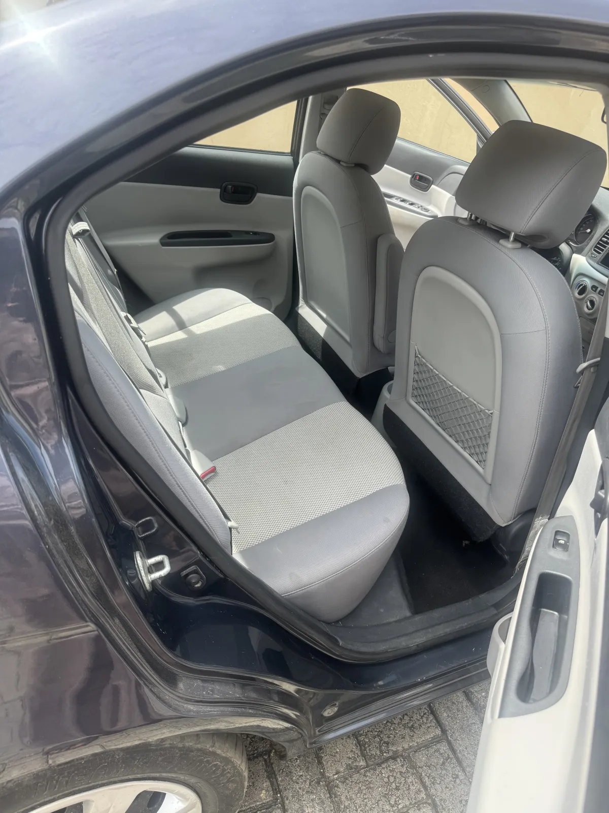 Hyundai accent - Image 3